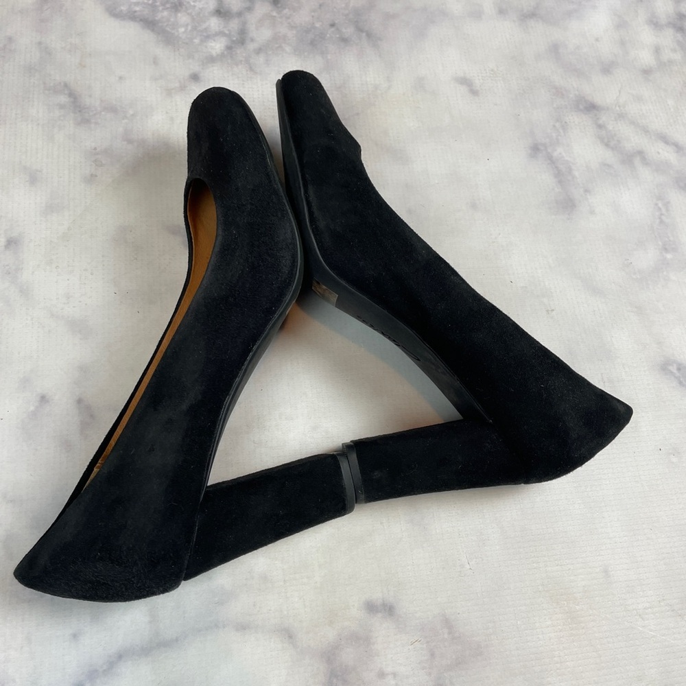 Clarks Classic Black Heels - Picture 8 of 9